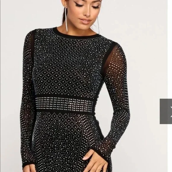 Windsor Black and Silver Embellished Long Sleeve Bodycon Dress NWT - Picture 1 of 8